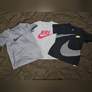 Nike Boys Shirts Size 3T